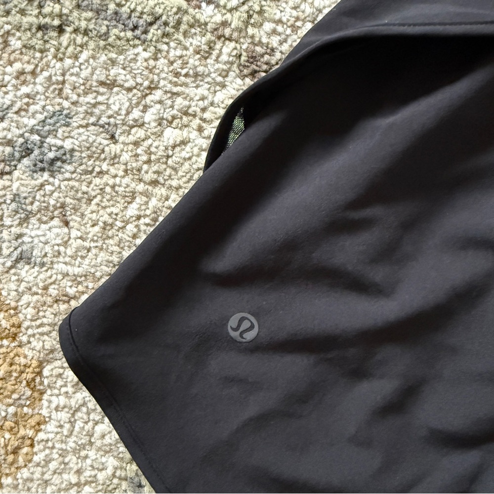 Lululemon 4 black hotty hot active skort skirt w/ shorts - Picture 8 of 11